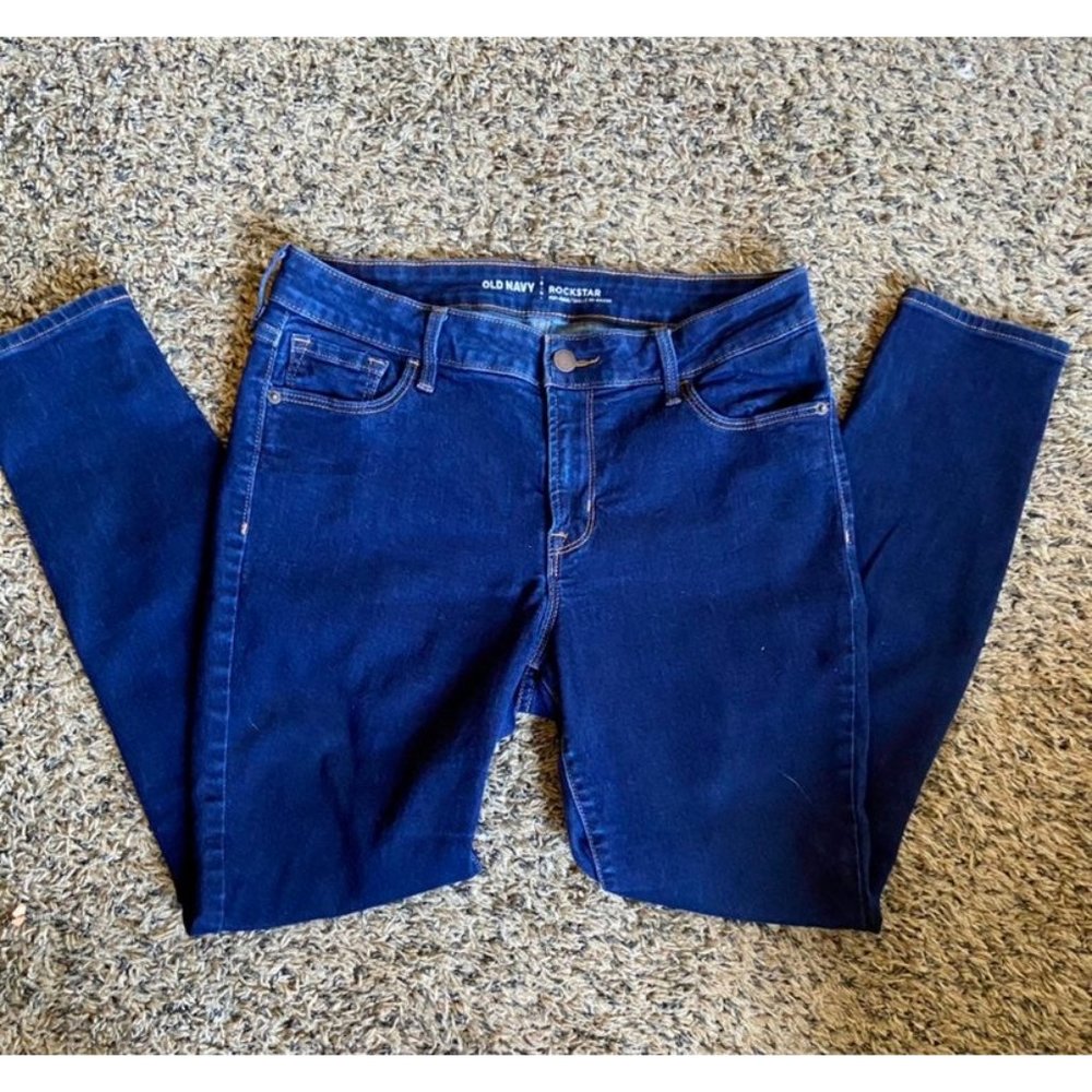 Old Navy rockstar mid-rise skinny jeans